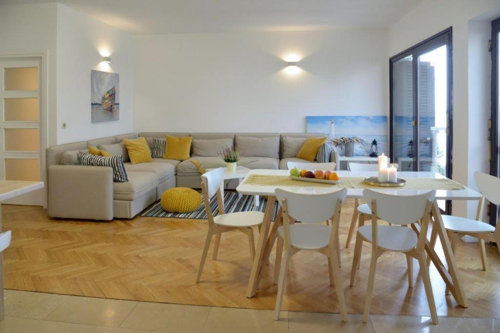 Premium Oaza Appartement Primošten Buitenkant foto
